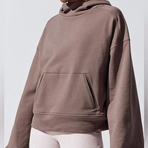 ALO YOGA Low Key Hoodie Raw Hem Sweatshirt XS, Bell Sleeves Women.